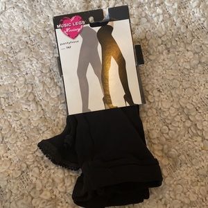 ♥️ NWT Black Ribbed Footless Tights